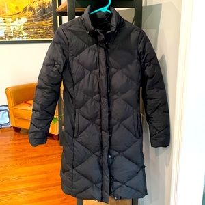 The North Face Down Parka WITH HOOD- size S